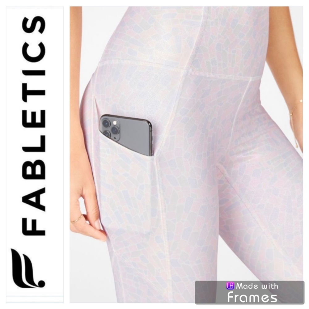 Fabletics Gratitude Leggings Tight Size M Glow